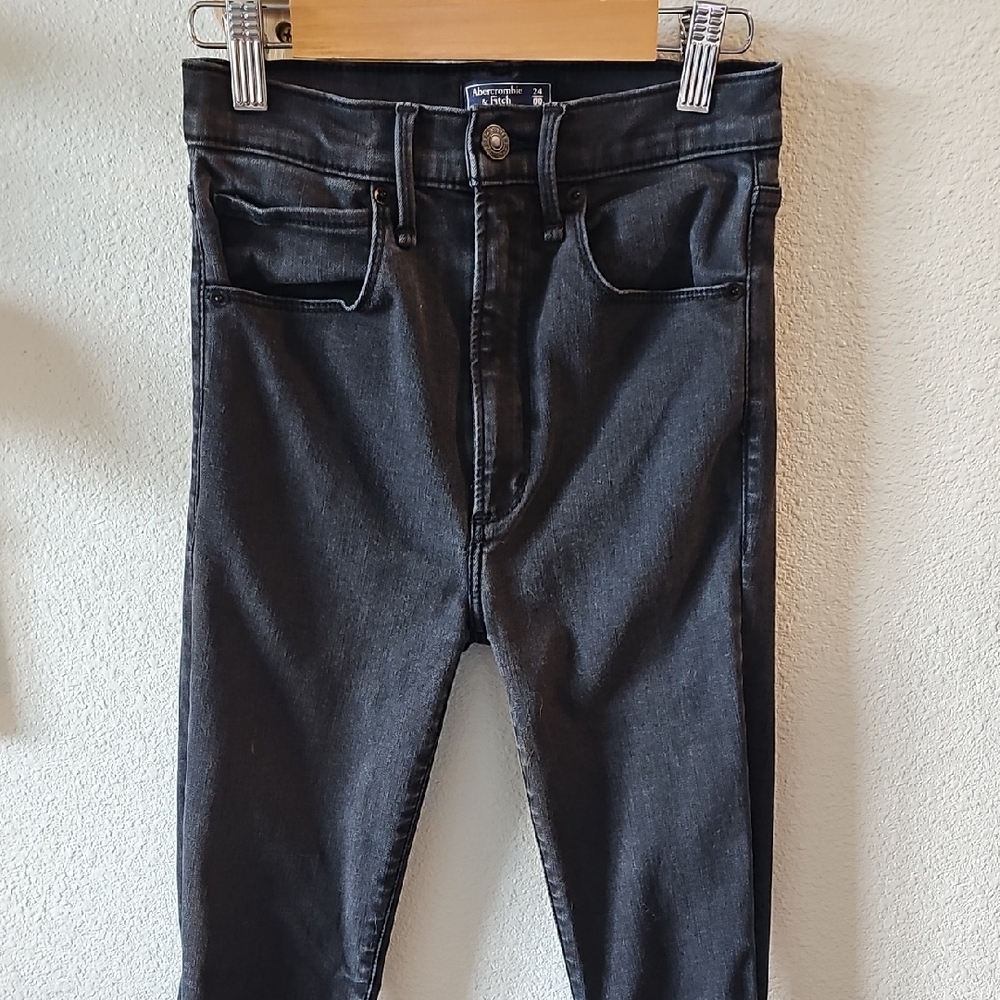 Abercrombie & Fitch Ultra High Rise Super Skinny Jeans - Black